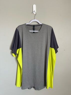 LULULEMON | Robert Geller Gray Color Block Performance Top Sz XXL